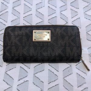 Michael Kors Brown Jet Set with Logo Coated Canvas Wallet